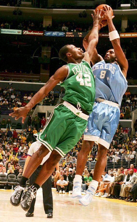 乐鱼平台-科比81分15周年纪念日 听对手讲述黑曼巴往事①